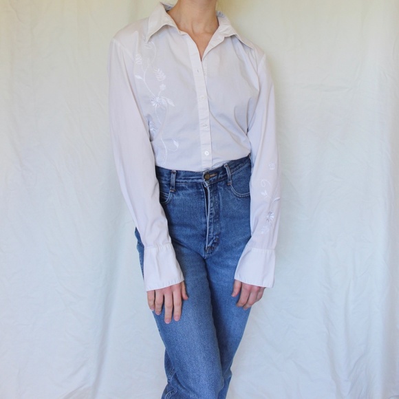 90s Vintage White Button Down Blouse - Picture 1 of 6